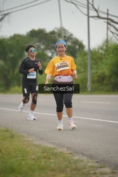 Runner Photo 2064829
