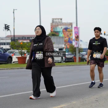Runner Photo 2064846