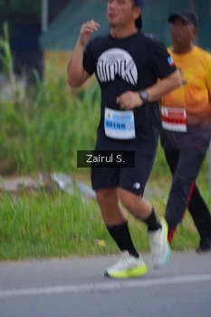 Runner Photo 2064848