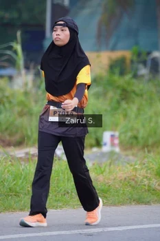 Runner Photo 2064870