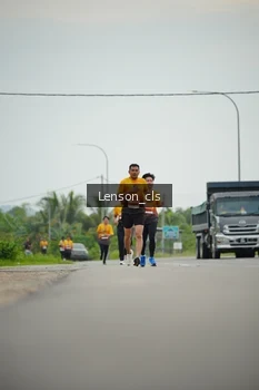 Runner Photo 2064879