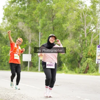 Runner Photo 2064925