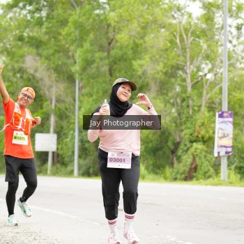 Runner Photo 2064940