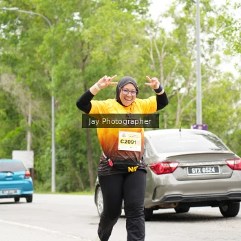 Runner Photo 2065009