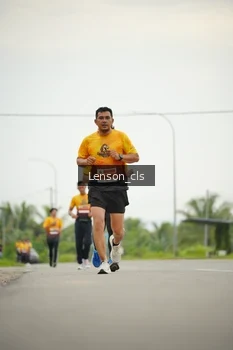 Runner Photo 2065048