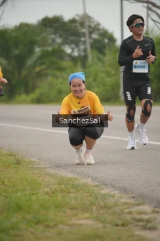 Runner Photo 2065124