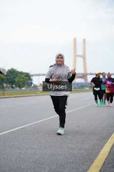 Runner Photo 2065163
