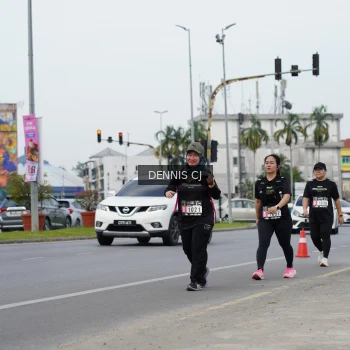 Runner Photo 2065190