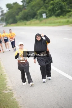 Runner Photo 2065210