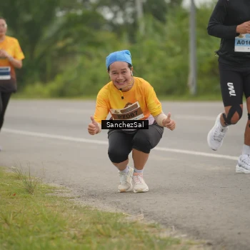 Runner Photo 2065216