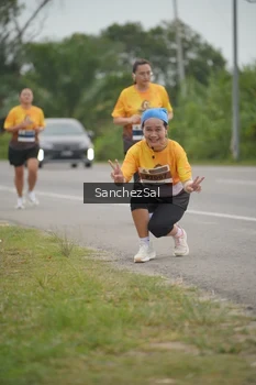 Runner Photo 2065300