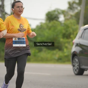 Runner Photo 2065343