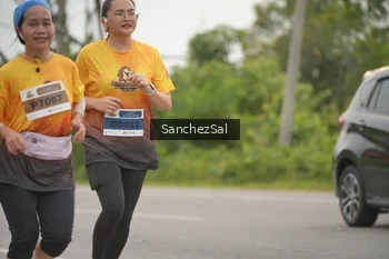 Runner Photo 2065373
