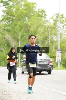 Runner Photo 2065374