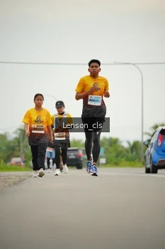 Runner Photo 2065455