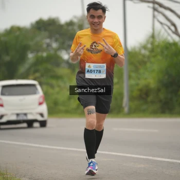 Runner Photo 2065592