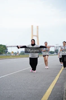 Runner Photo 2065612