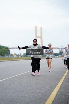 Runner Photo 2065619