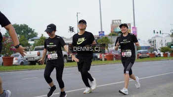 Runner Photo 2065644