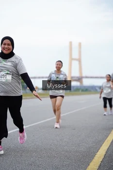 Runner Photo 2065695