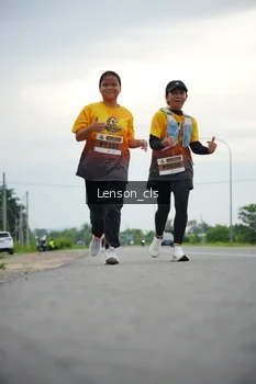 Runner Photo 2065712