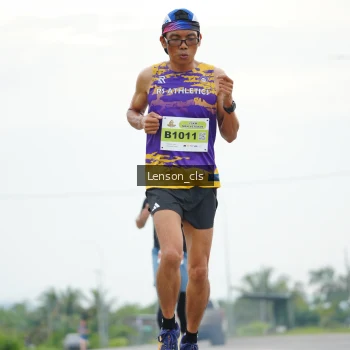 Runner Photo 2065760