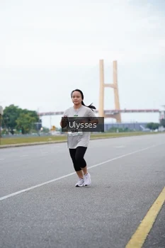 Runner Photo 2065799