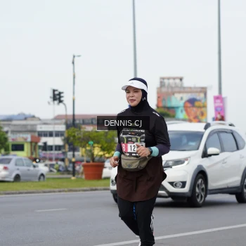 Runner Photo 2065818