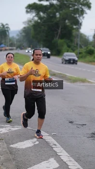 Runner Photo 2065819