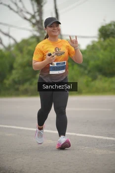 Runner Photo 2065833