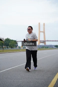 Runner Photo 2065856