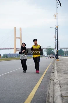 Runner Photo 2065884