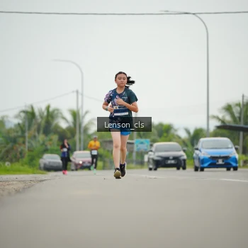 Runner Photo 2065924