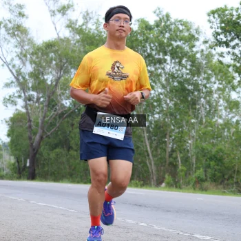 Runner Photo 2065963