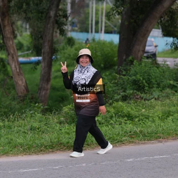 Runner Photo 2066027