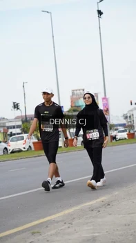 Runner Photo 2066030