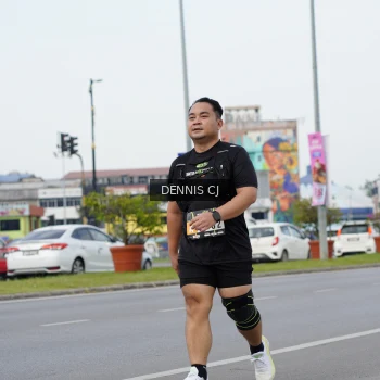 Runner Photo 2066070