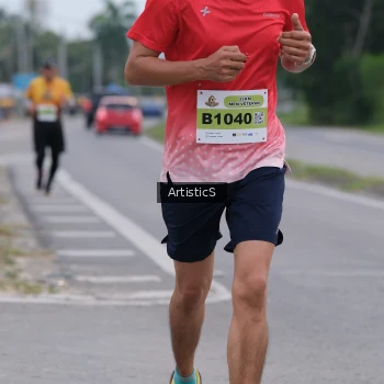 Runner Photo 2066074