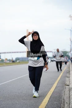 Runner Photo 2066134