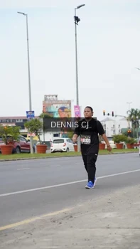 Runner Photo 2066150