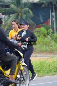 Runner Photo 2066230