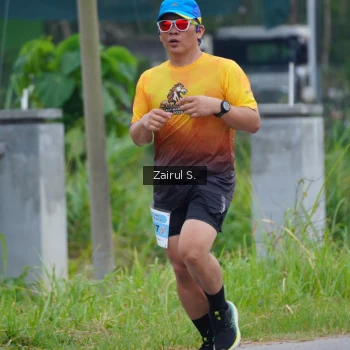 Runner Photo 2066276