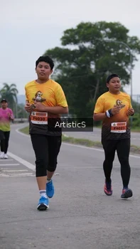 Runner Photo 2066285