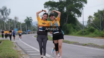 Runner Photo 2066373