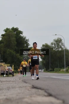 Runner Photo 2066402