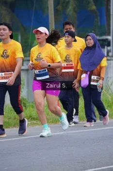 Runner Photo 2066433