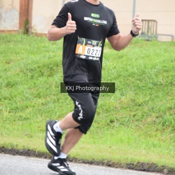 Runner Photo 2066526