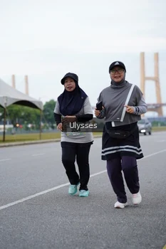 Runner Photo 2066560
