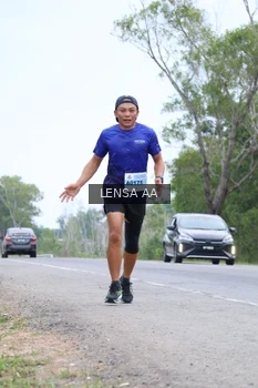Runner Photo 2066582