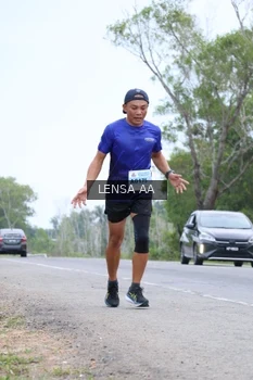 Runner Photo 2066602